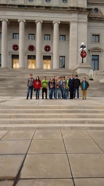 High School Students Visit the Capitol