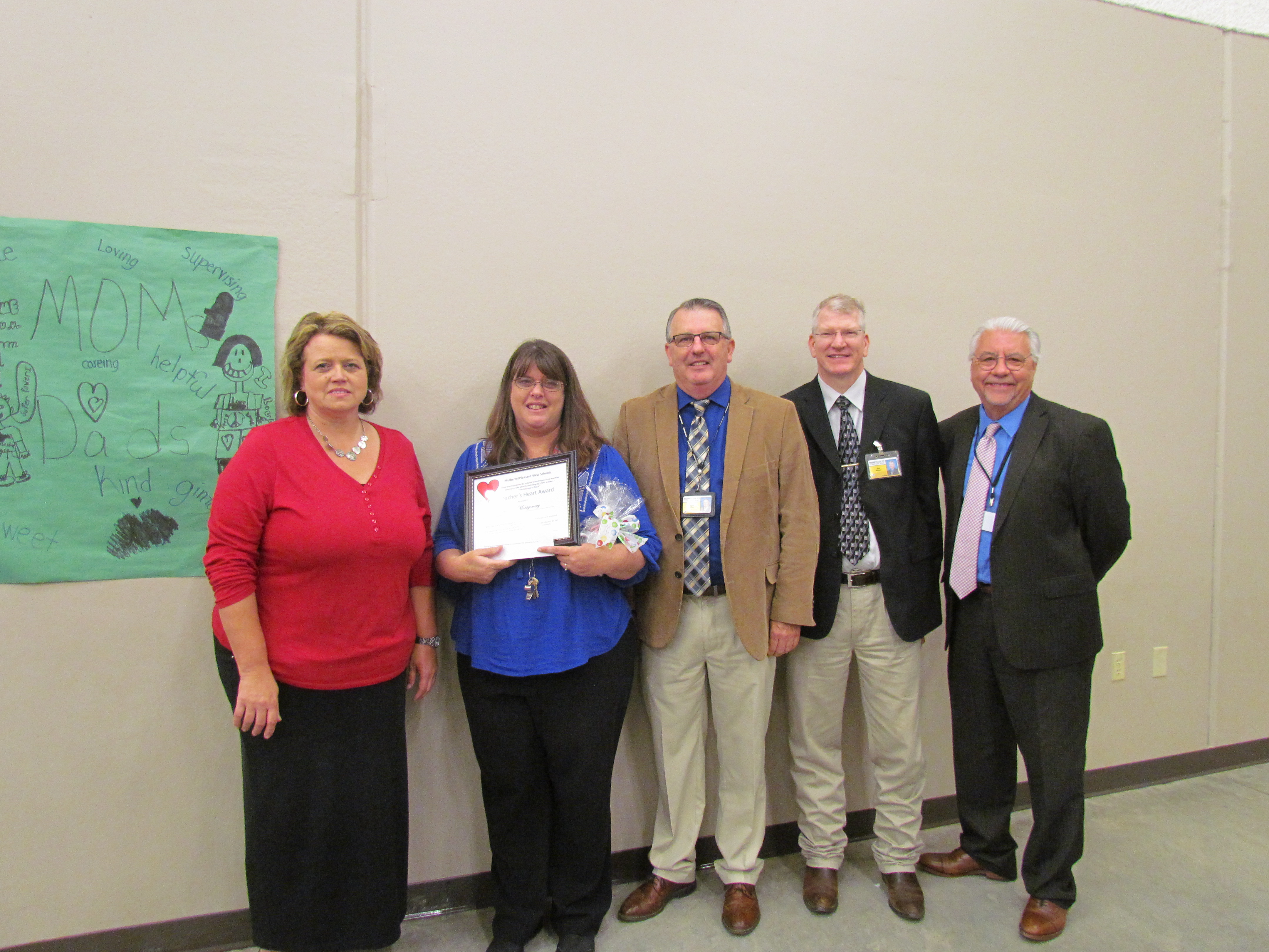 Mrs. Montgomery receives the Big Heart Award!